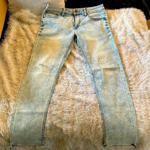 American Eagle Light Blue Jeans 34 x 34